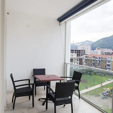 Apartman Anna Tre Canne Budva Exterior photo