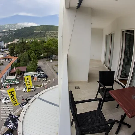 Apartman Anna Tre Canne Budva Exterior photo